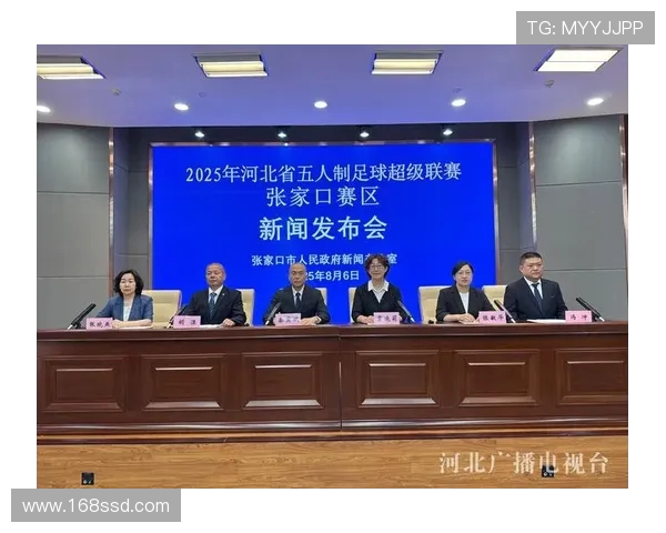 足球盛宴：全球顶级联赛对抗赛场，星光闪耀的激烈角逐与梦想的碰撞