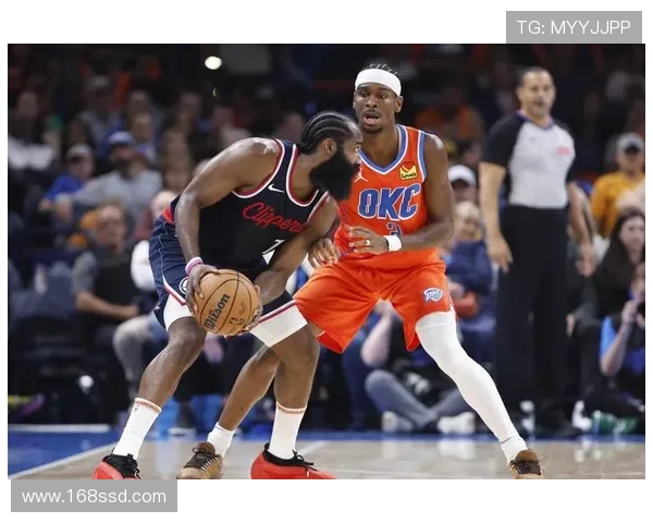 独行侠与快船激战一触即发 球迷期待西部对决新篇章 独行侠与快船激战一触即发 球迷期待西部对决新篇章