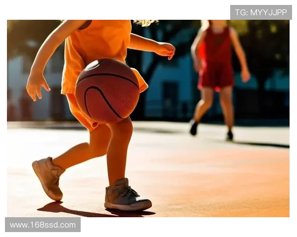 北京篮球队战术创新引领潮流排名飙升展现强大实力与团队协作